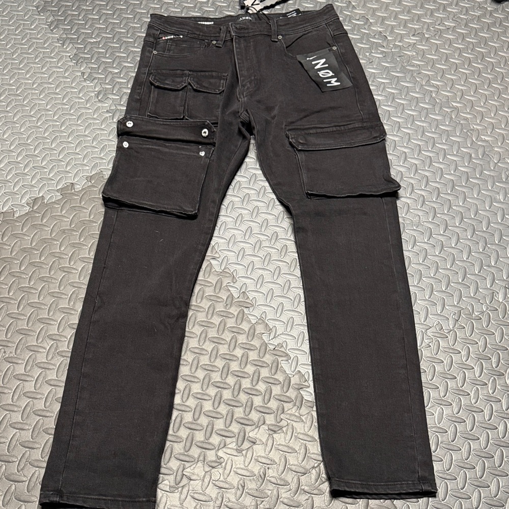 Men's Black Cargo Pants with Utility Pockets